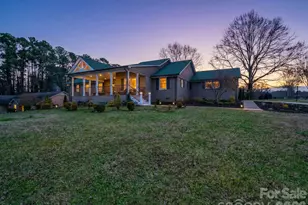 353 Country Club Rd, Shelby, NC 28150 - Photo 1