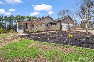 353 Country Club Rd, Shelby, NC 28150 - Photo 2