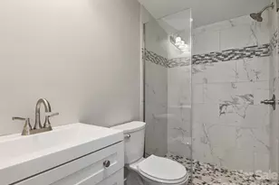 22 Honey Locust Ln, Candler, NC 28715 - Photo 18