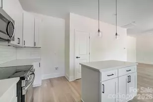 146 Forest Creek Dr, Statesville, NC 28625 - Photo 12