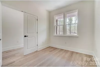 146 Forest Creek Drive, Statesville, NC 28625 - Photo 2