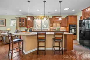 415 Harvest Valley Ln, Fort Mill, SC 29715 - Photo 10