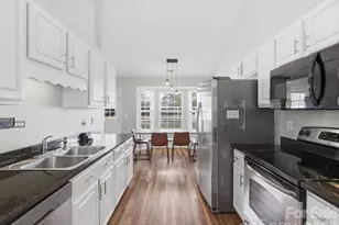 221 Glencroft Dr, Wingate, NC 28174 - Photo 10