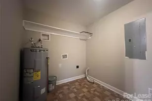 2004 Grandhaven Dr, Mount Holly, NC 28120 - Photo 12