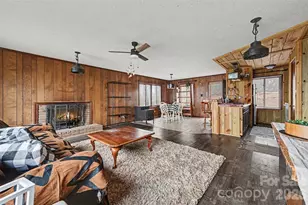 5495 Pine Ridge Dr, Connelly Springs, NC 28612 - Photo 4