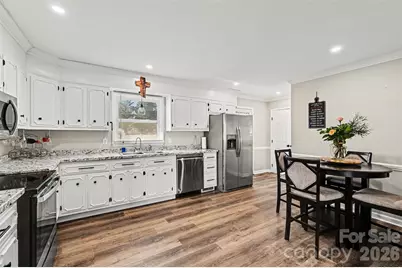 3545 Yorkland Drive, Hickory, NC 28601 - Photo 4