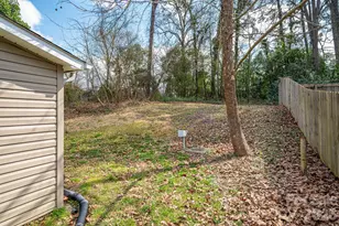 115 Barnes St, Belmont, NC 28012 - Photo 32