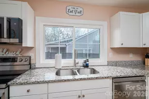 115 Barnes St, Belmont, NC 28012 - Photo 14