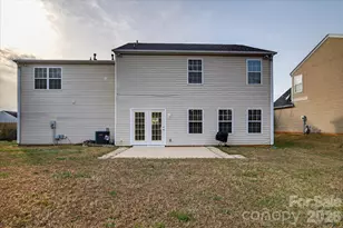 9830 Avensong Crossing Dr, Charlotte, NC 28215 - Photo 38