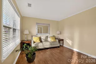 9830 Avensong Crossing Dr, Charlotte, NC 28215 - Photo 8