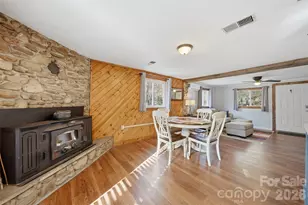 7495 Laurel St, Collettsville, NC 28611 - Photo 10