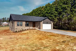 3386 Blackburn Bridge Rd, Lincolnton, NC 28092 - Photo 20