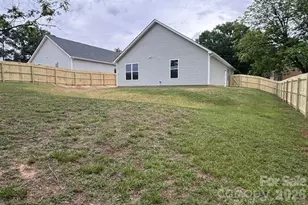 1107 Burke St, Monroe, NC 28110 - Photo 26