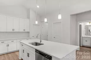 1107 Burke St, Monroe, NC 28110 - Photo 16