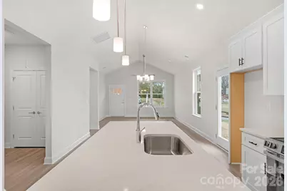 1107 Burke Street, Monroe, NC 28110 - Photo 14