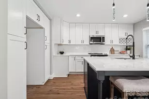 2000 Tyvola Rd, Charlotte, NC 28210 - Photo 12