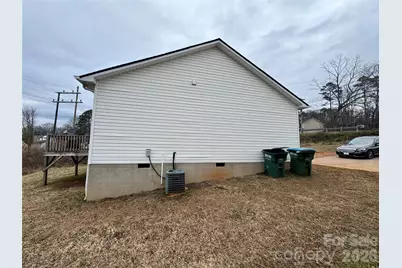 605 W Highway 161 Highway, Bessemer City, NC 28016 - Photo 4