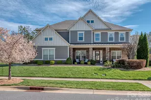 300 Westlake Dr, Waxhaw, NC 28173 - Photo 1