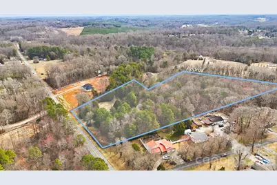 3335, 3319 E Nc 10 Highway, Claremont, NC 28610 - Photo 42