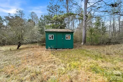 3335, 3319 E Nc 10 Highway, Claremont, NC 28610 - Photo 34