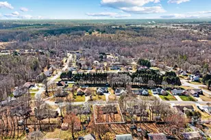 1714 Indian Springs Dr NW, Conover, NC 28613 - Photo 4