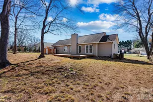 1714 Indian Springs Dr NW, Conover, NC 28613 - Photo 38