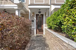 744 Amalfi Dr, Davidson, NC 28036 - Photo 2