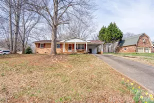 3014 Arnold Dr, Shelby, NC 28152 - Photo 1