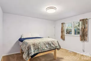 224 Beverly Rd, Asheville, NC 28805 - Photo 12