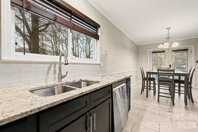 6022 Hanna Court, Charlotte, NC 28212 - Photo 10