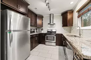 6022 Hanna Ct, Charlotte, NC 28212 - Photo 12