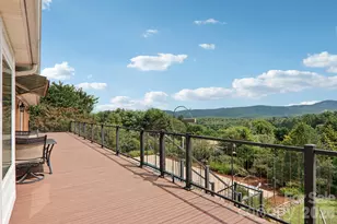 18 Thornapple Dr, Hendersonville, NC 28739 - Photo 40