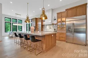 38 Thistle Ln, Fletcher, NC 28732 - Photo 10