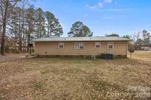 289 Washington Park Rd, Mount Gilead, NC 27306 - Photo 20