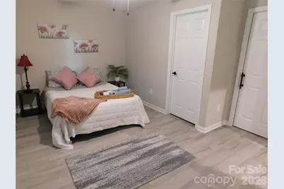 107 W Poplar Street, Stanley, NC 28012 - Photo 20