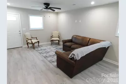 107 W Poplar Street, Stanley, NC 28012 - Photo 18