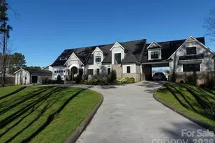 117 Doolittle Ln, Mooresville, NC 28117 - Photo 2