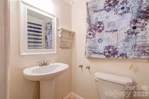 1467 E Marion St, Shelby, NC 28150 - Photo 26