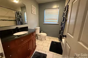 1235 27th Ave NE, Hickory, NC 28601 - Photo 14