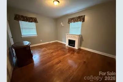 1235 27th Avenue NE, Hickory, NC 28601 - Photo 16