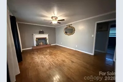 1235 27th Avenue NE, Hickory, NC 28601 - Photo 10