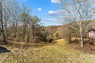 350 Sandy Bottom Rd, Marshall, NC 28753 - Photo 34