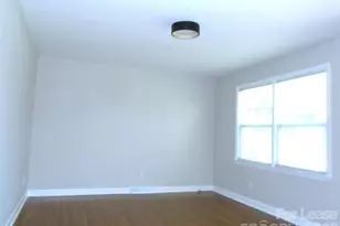 1014 Penrose Ln, Charlotte, NC 28217 - Photo 6