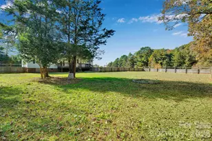 513 Weathers Creek Rd, Troutman, NC 28166 - Photo 6