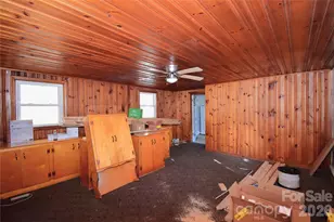 7 Etain Ln, Black Mountain, NC 28711 - Photo 2