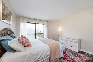 1608 Sharon Rd W, Charlotte, NC 28210 - Photo 16