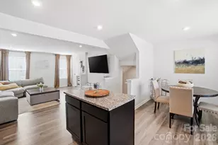 2040 Langer St, Charlotte, NC 28214 - Photo 8