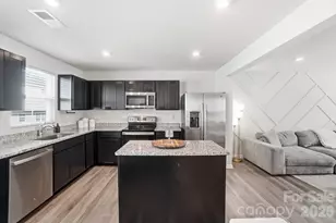 2040 Langer St, Charlotte, NC 28214 - Photo 10