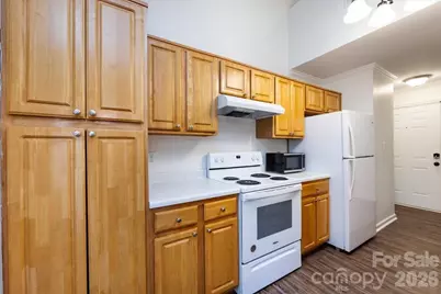 2566 Carya Pond Lane, Charlotte, NC 28212 - Photo 14