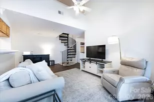 2566 Carya Pond Ln, Charlotte, NC 28212 - Photo 8